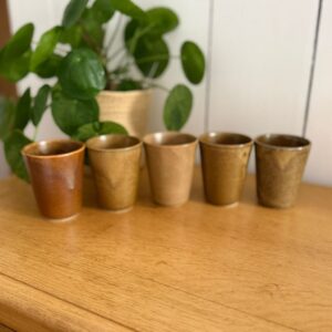 lot de 5 gobelets vintage digoin en grès brun