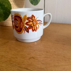 tasse monopoli vintage décor floral orange années 70