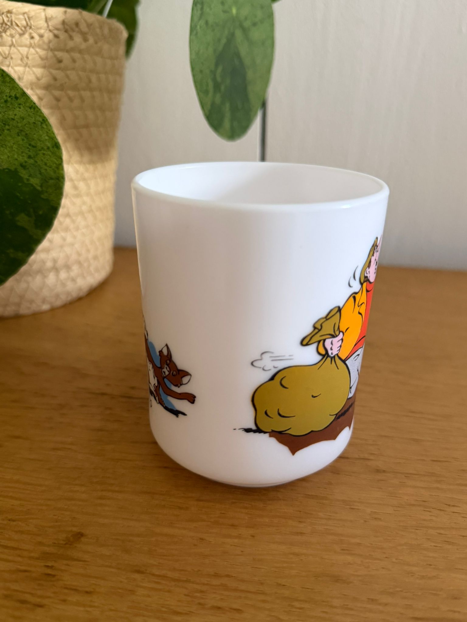 tasse vintage disney les 101 dalmatiens arcopal tasse vintage disney les 101 dalmatiens arcopal