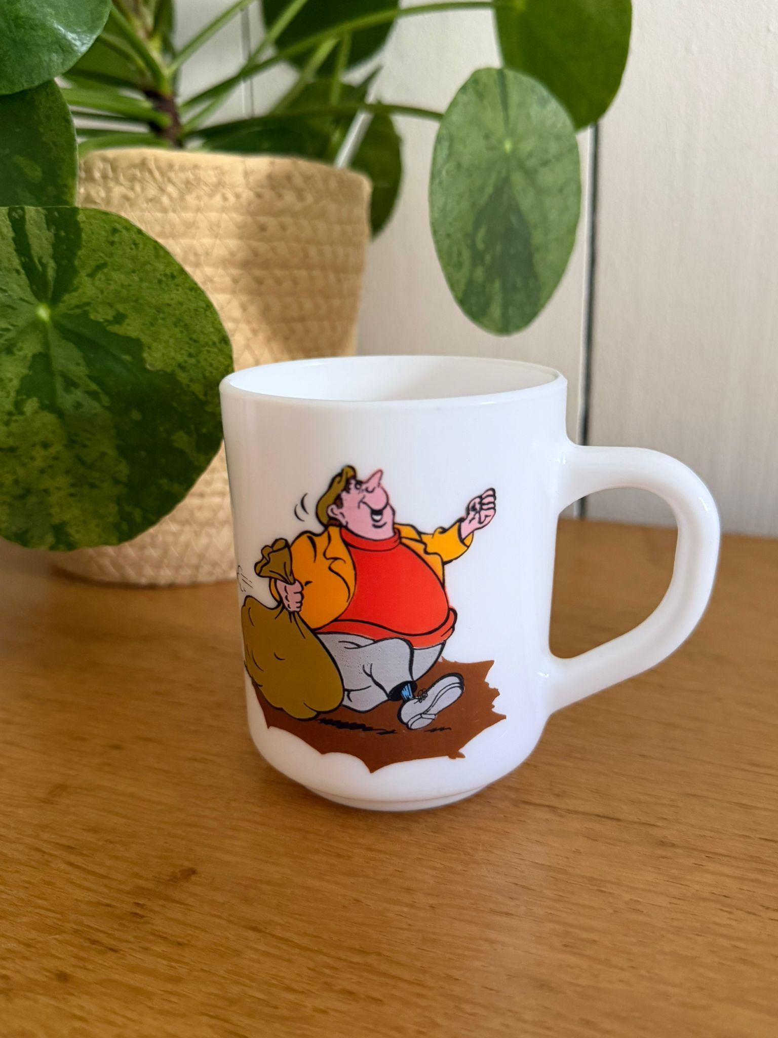 tasse vintage disney les 101 dalmatiens arcopal tasse vintage disney les 101 dalmatiens arcopal