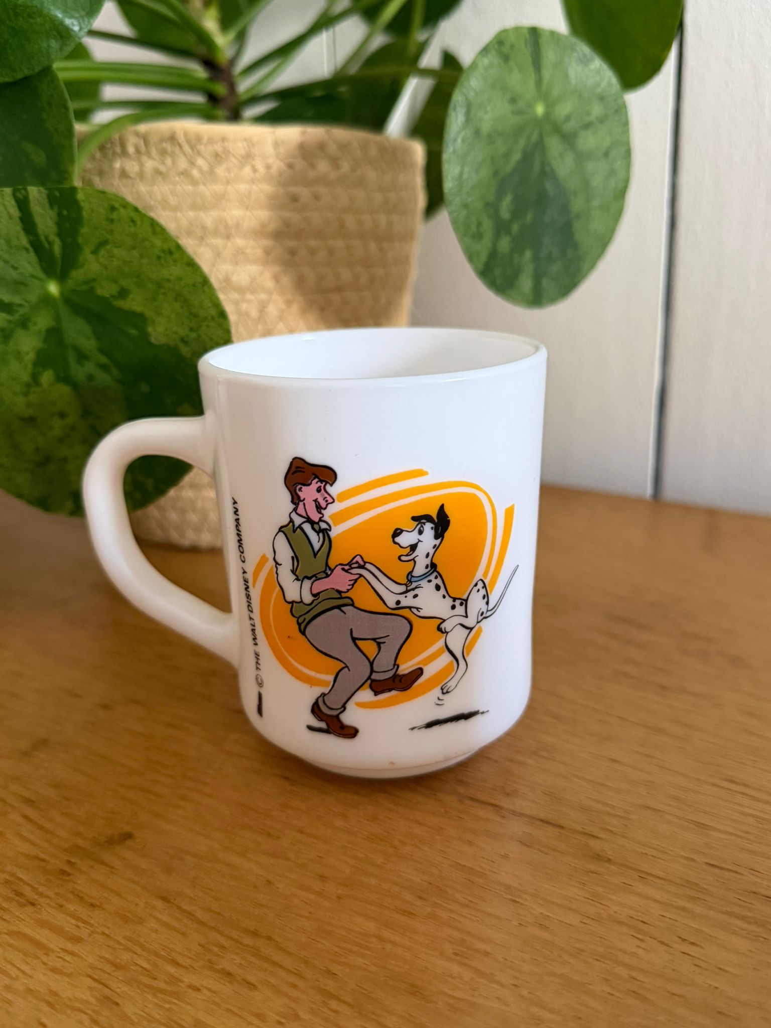 tasse vintage disney les 101 dalmatiens arcopal tasse vintage disney les 101 dalmatiens arcopal