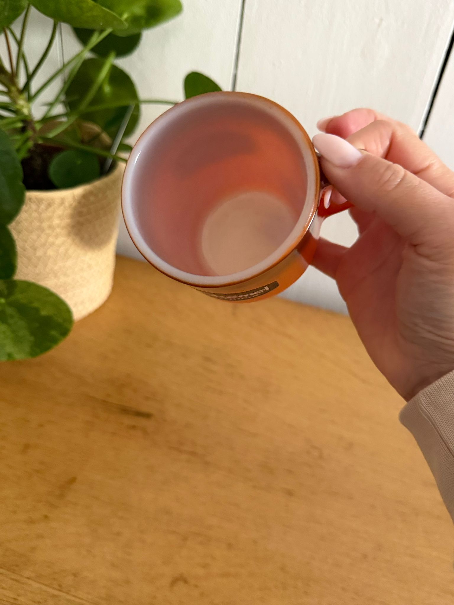 mug publicitaire vintage hotcémel nutricia en verre opalin orange mug publicitaire vintage hotcémel nutricia en verre opalin orange