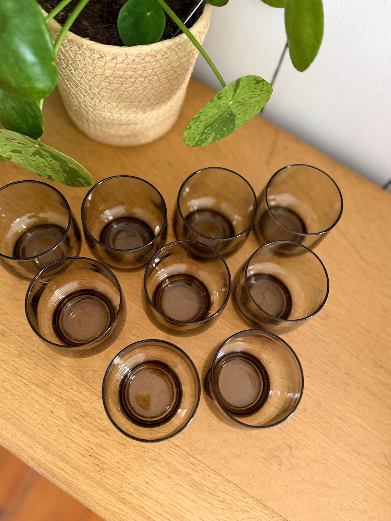 lot de 5 bols duralex vintage en verre fumé – années 70 lot de 5 bols duralex vintage en verre fumé – années 70