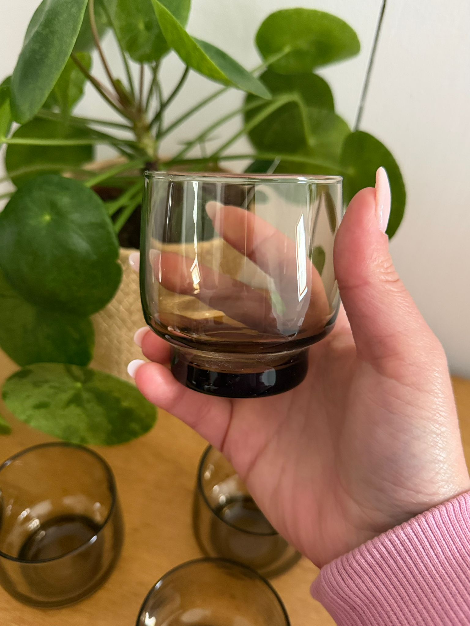 lot de 5 bols duralex vintage en verre fumé – années 70 lot de 5 bols duralex vintage en verre fumé – années 70