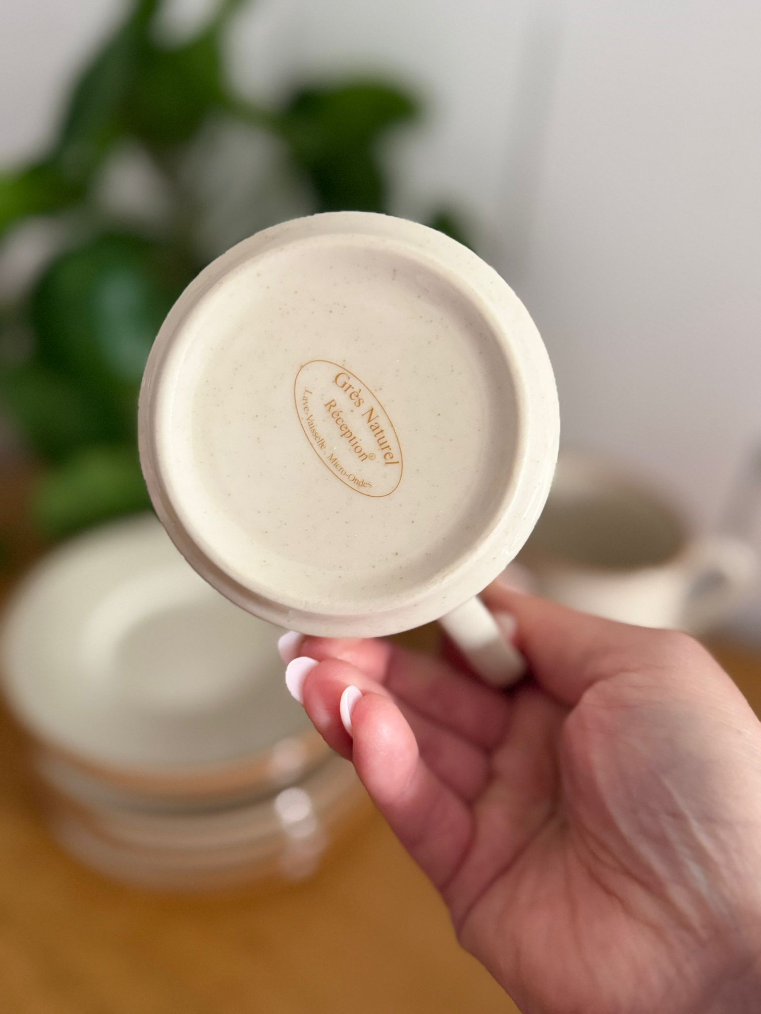 service à café vintage en grès naturel – 6 tasses et 6 sous tasses service à café vintage en grès naturel – 6 tasses et 6 sous tasses