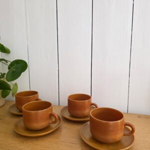 assiette creuse arcopal volcan – verre opalin ambré vintage années 70