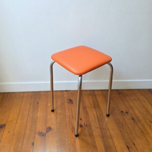 tabouret vintage orange en skaï et métal chromé – années 70