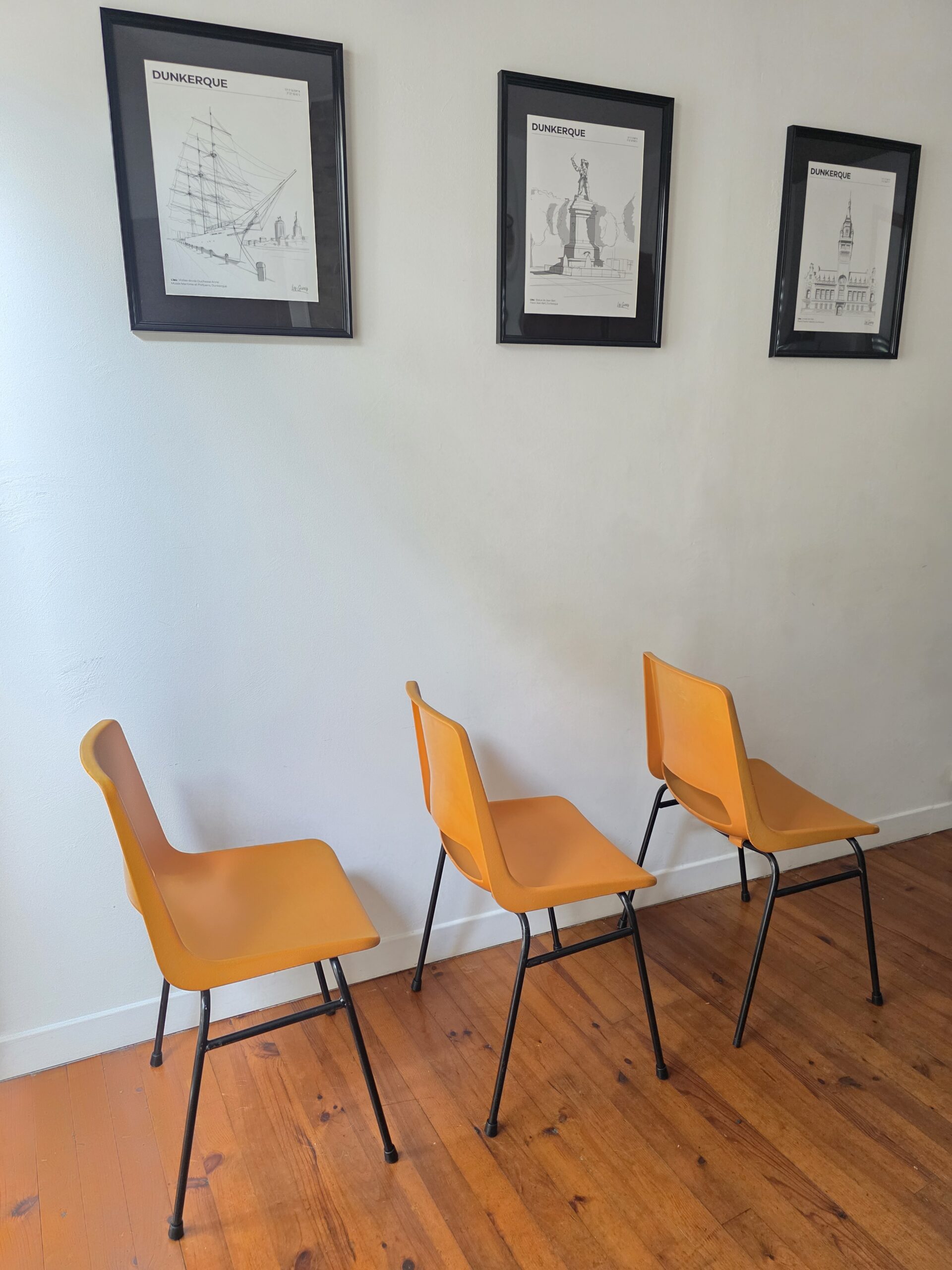 lot de 3 chaises vintage grosfillex orange – réf. 2002 – made in france