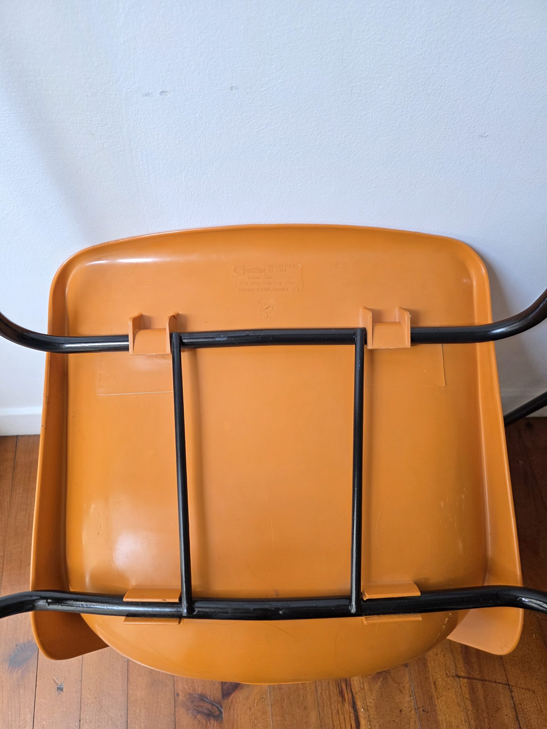 lot de 3 chaises vintage grosfillex orange – réf. 2002 – made in france