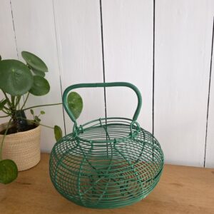 Panier à salade vintage en métal vert avec poignée