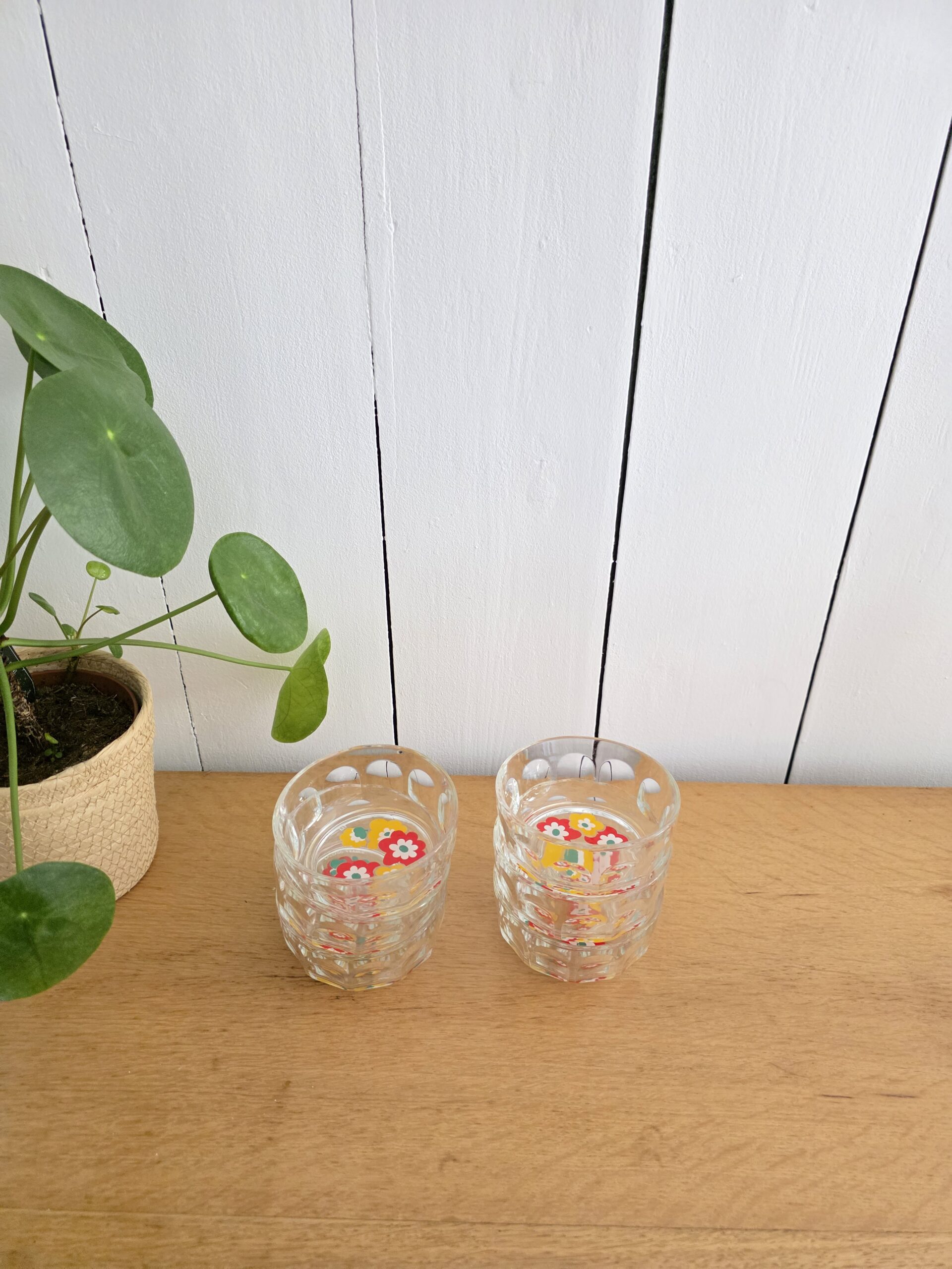 Ramequins en verre décor floral années 70