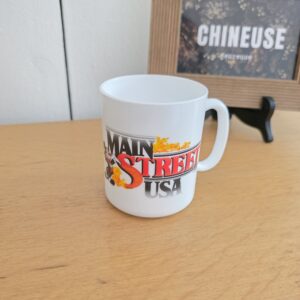 Mug Arcopal Main Street USA Disney vintage