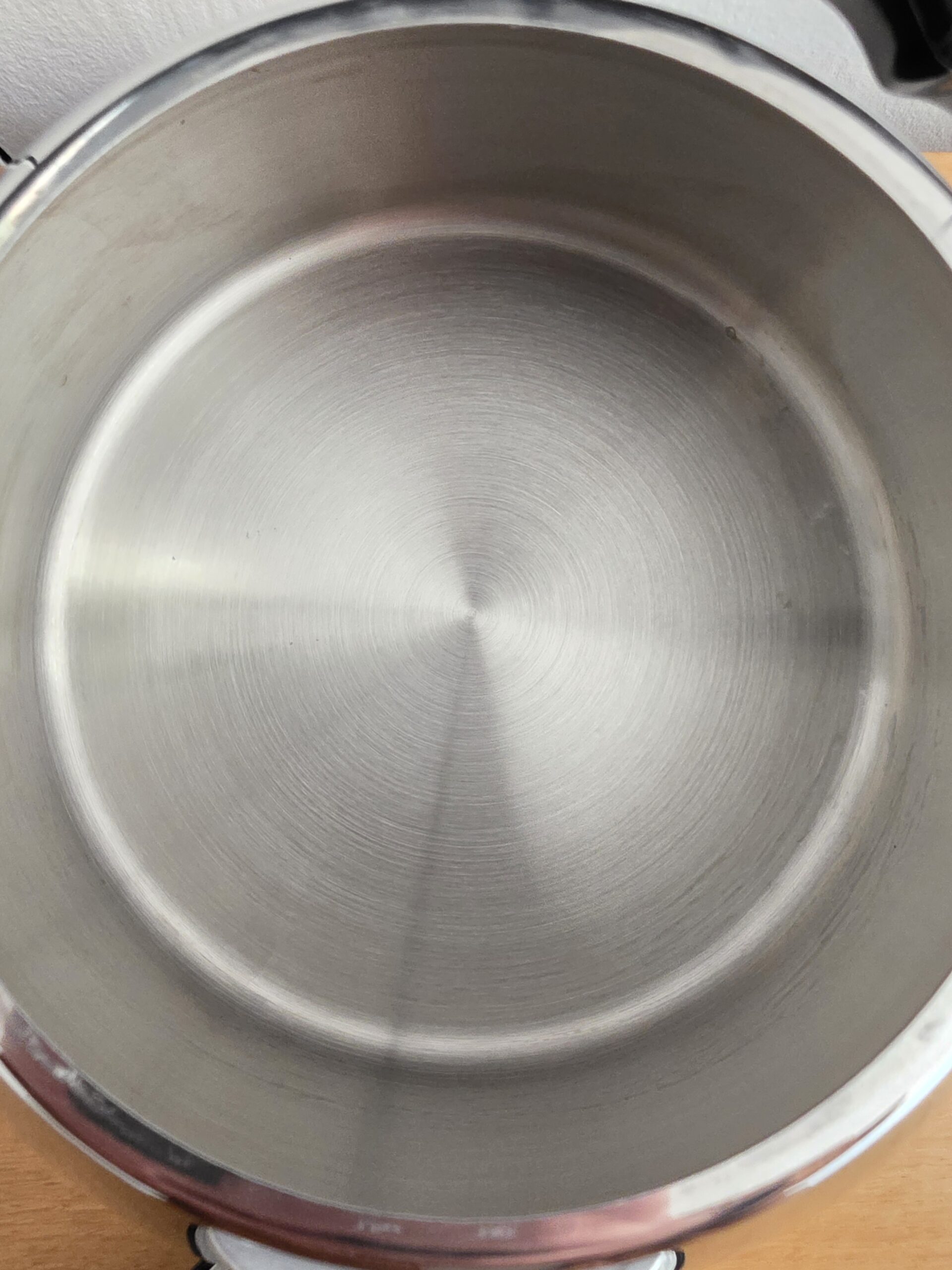 Fond intérieur en acier inoxydable bouilloire Fissler