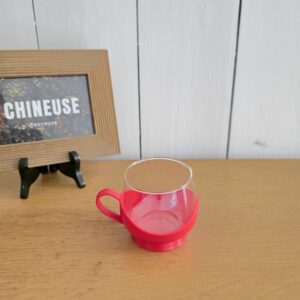 Tasse Melitta vintage en verre et plastique rouge