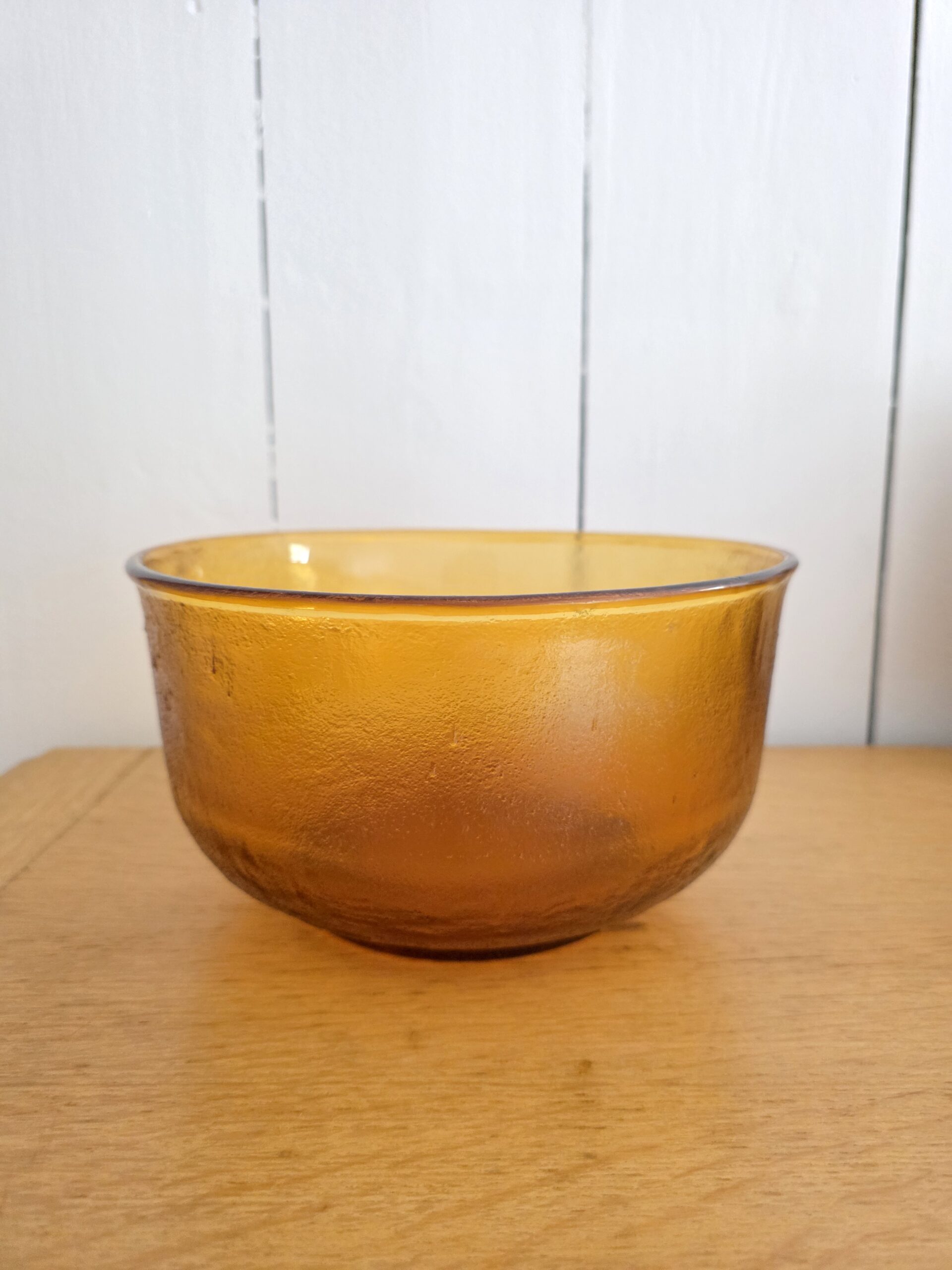 Saladier vintage en verre ambré orange – années 60/70 – Image 3