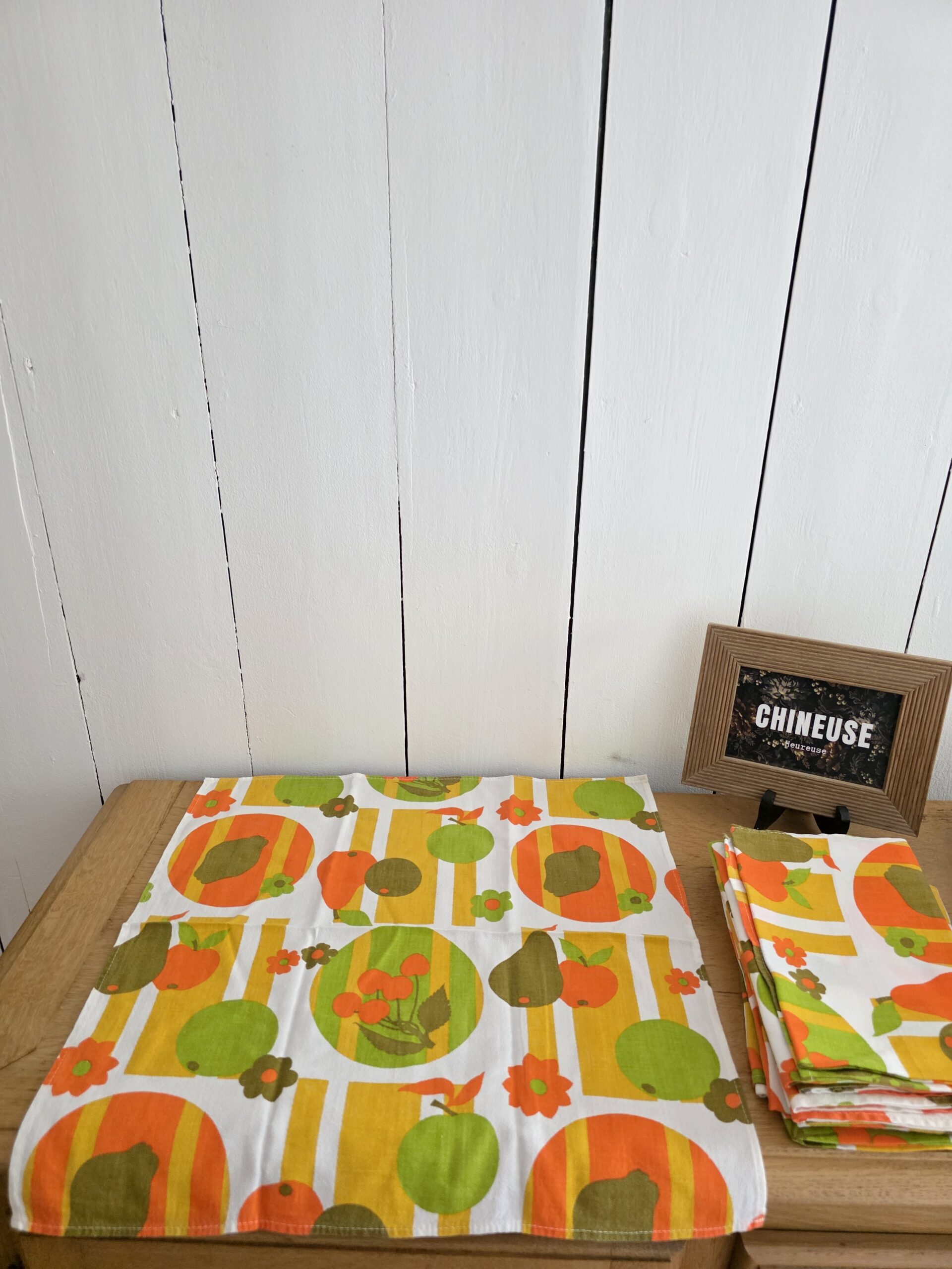 Lot de 12 serviettes de table vintage à motifs fruits – Image 3