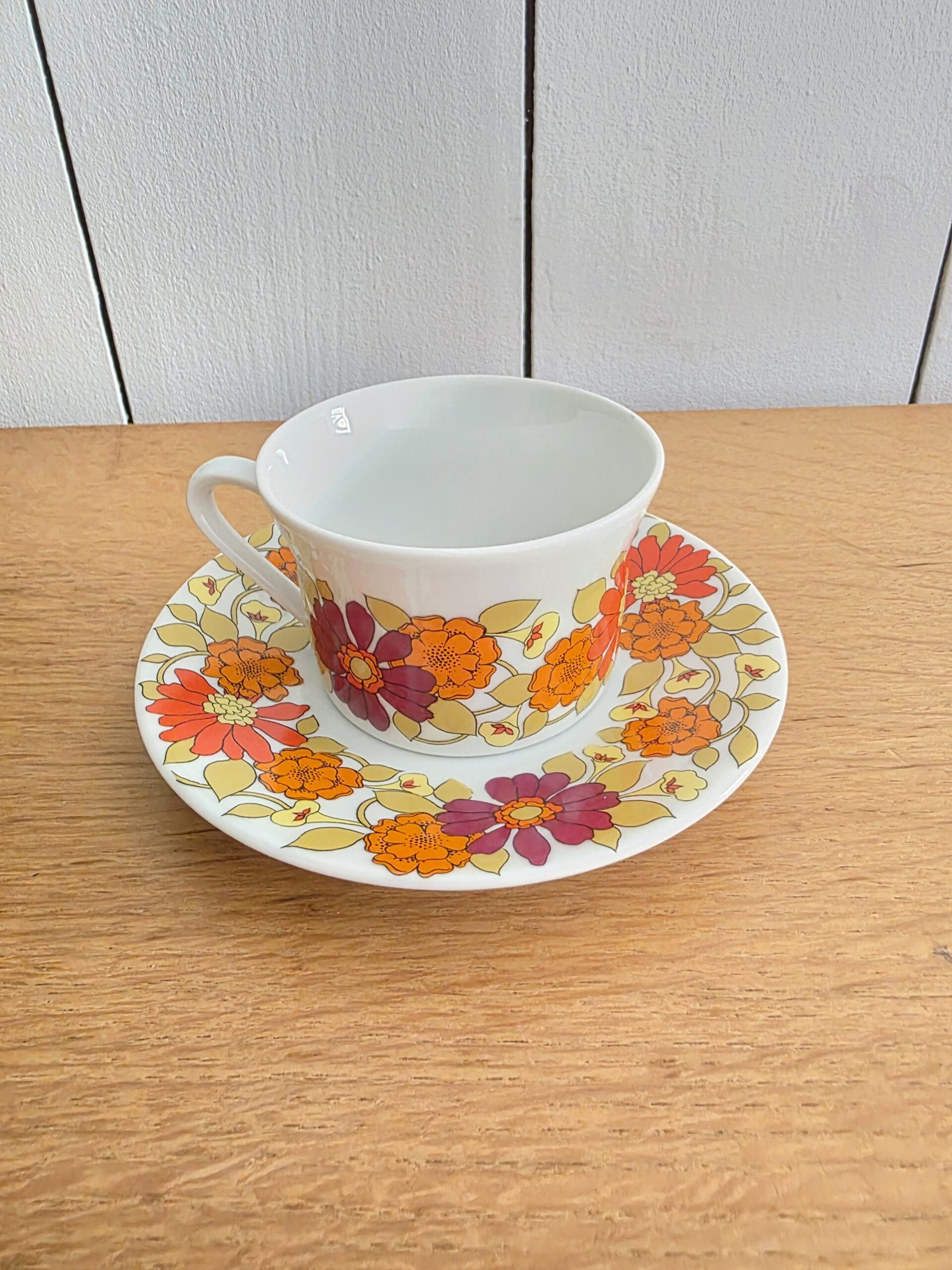 Tasse et Soucoupe Scherzer Bavaria Vintage – Décor Floral – Image 2