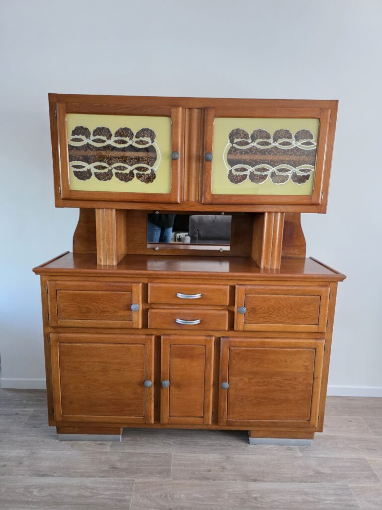 Meuble Mado vintage en bois